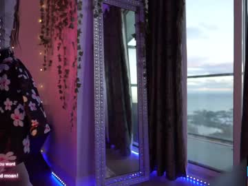 webcam girl mysticxkitty live cam image #5810813