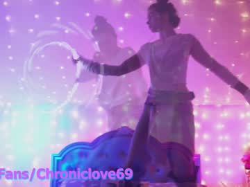 webcam girl chroniclove live cam image #6363854