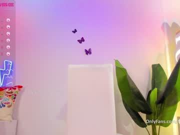 webcam girl felicity_yours live cam image #889165