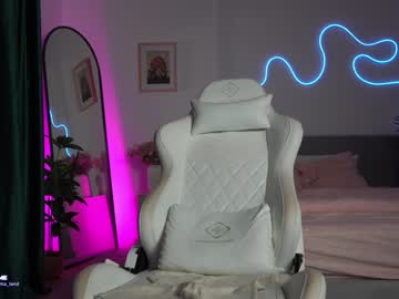 webcam girl emma_land live cam image #6309068
