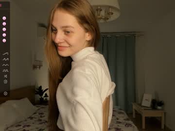 webcam girl beatrixdutt live cam image #6399810