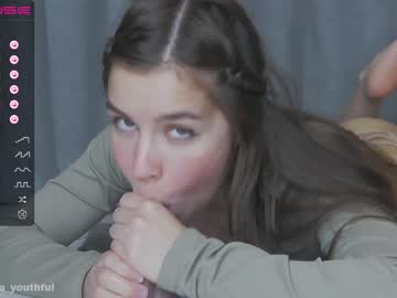 webcam girl monika_youthfull live cam image #5055456