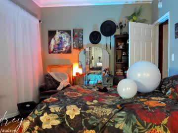 webcam girl audrey_ live cam image #2725729