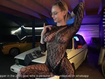 webcam girl little_dutch live cam image #5137281