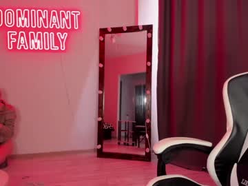webcam couple dominant_family live cam image #1679172
