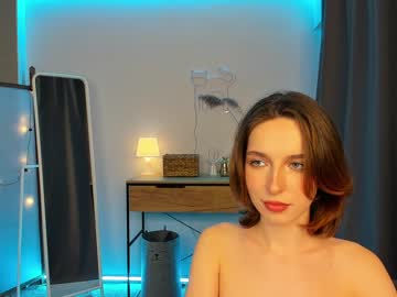 webcam girl silent_chill live cam image #3345783