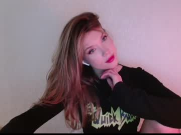 webcam girl bitter_moon live cam image #4500809