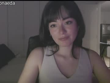 webcam girl dronae live cam image #1489168