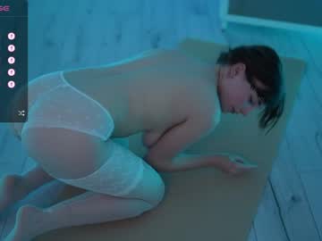 webcam girl floret_joy live cam image #5672154