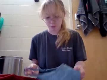 webcam girl blonde_katie live cam image #6665641