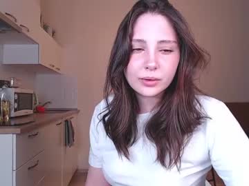 webcam girl funnybunny3579 live cam image #4267547