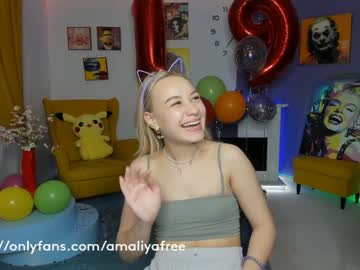 webcam girl amelia__williams live cam image #784289