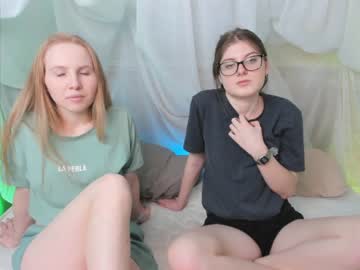 webcam couple harrisemily live cam image #1240521