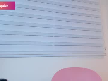 webcam girl joss_caprice live cam image #6190451