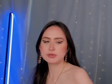 webcam girl sinacampby live cam image #1802977