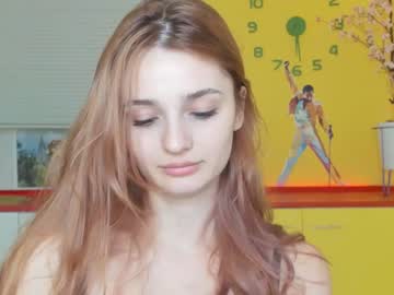 webcam girl your__voice live cam image #101186