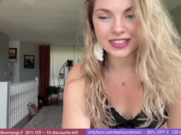 webcam girl bloomyogi live cam image #2178467
