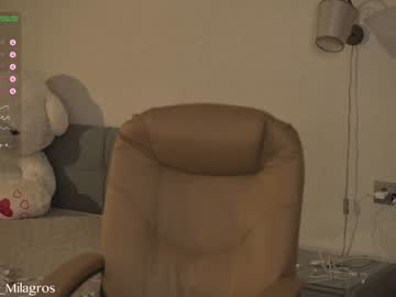 webcam girl mia_milagros live cam image #4534954