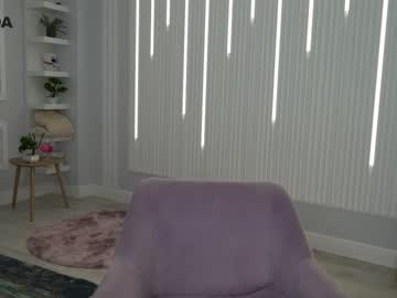 webcam girl mia_devill live cam image #3186755
