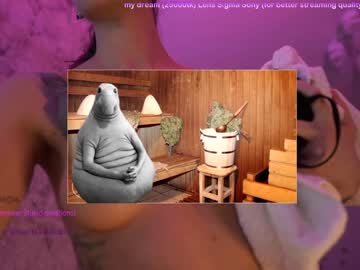 webcam girl kronniekray live cam image #640580