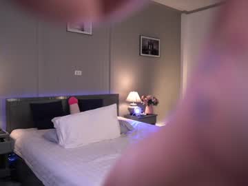 webcam girl cute__foxy live cam image #6244191