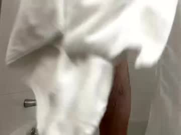 webcam man wentbrokeonstrippers live cam image #6180550