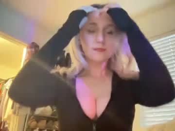 webcam couple hotandhornyhannah live cam image #6134879