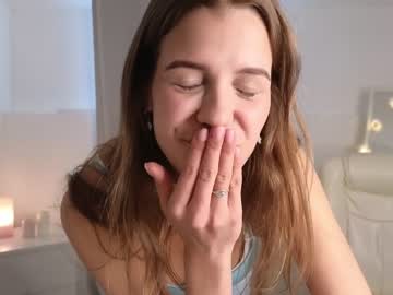 webcam girl eli_sun live cam image #5182236