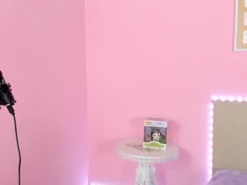 webcam girl little_effy18 live cam image #2294819