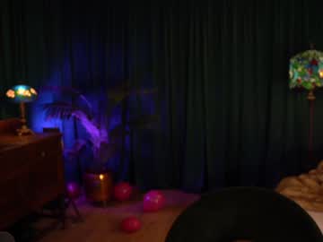 webcam girl lace___ live cam image #4147721