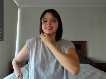 webcam girl yourfreakygirl live cam image #5839397