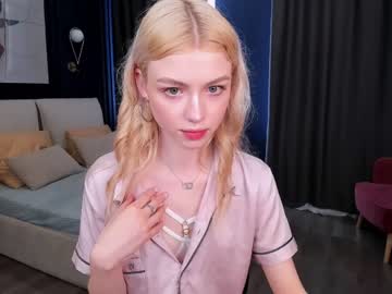 webcam girl elizabethmad live cam image #4740195