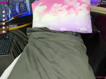 webcam girl daphnemadison live cam image #2887017