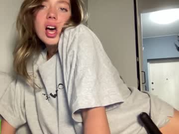 webcam girl angel_from_sky live cam image #6417566