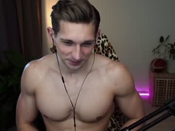 webcam man marcusdiamond live cam image #1713575