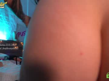webcam girl _deepthroatgalactica live cam image #3617915