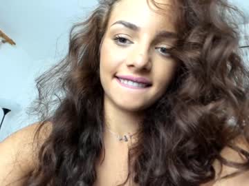 webcam girl 9harlotte99 live cam image #2633521