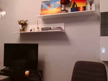 webcam girl bitter_moon live cam image #5768356