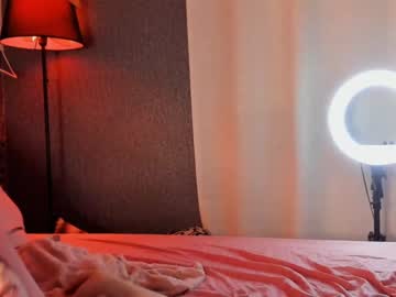 webcam girl crystalreves live cam image #2109702