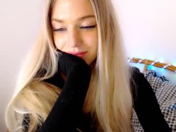 webcam girl pervyblonde live cam image #1838260