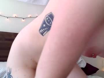 webcam girl violetwinter420 live cam image #2622655