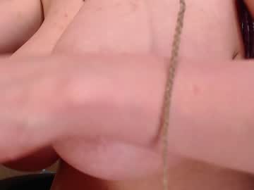 webcam girl incrediblyomelia live cam image #3881224