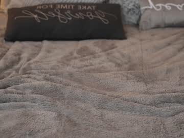 webcam girl emyii live cam image #6377033