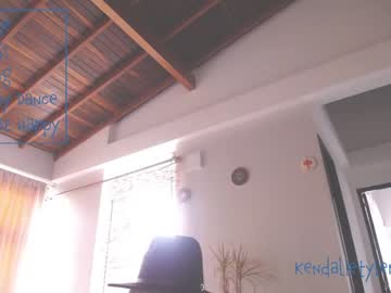 webcam girl kendalltyler live cam image #45824