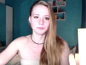 webcam girl free_tiny live cam image #706122