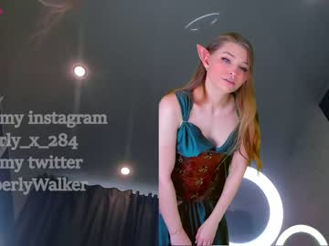 webcam girl queenafina live cam image #1787945