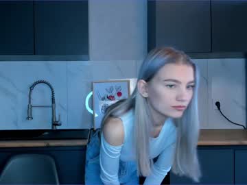 webcam girl lilianheap live cam image #6980643