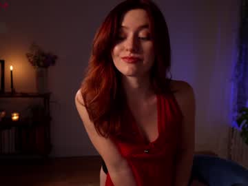webcam girl alisonrouge live cam image #6625420