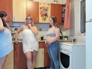 webcam couple juliana35 live cam image #1581472