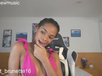 webcam girl camilitasu live cam image #2610957